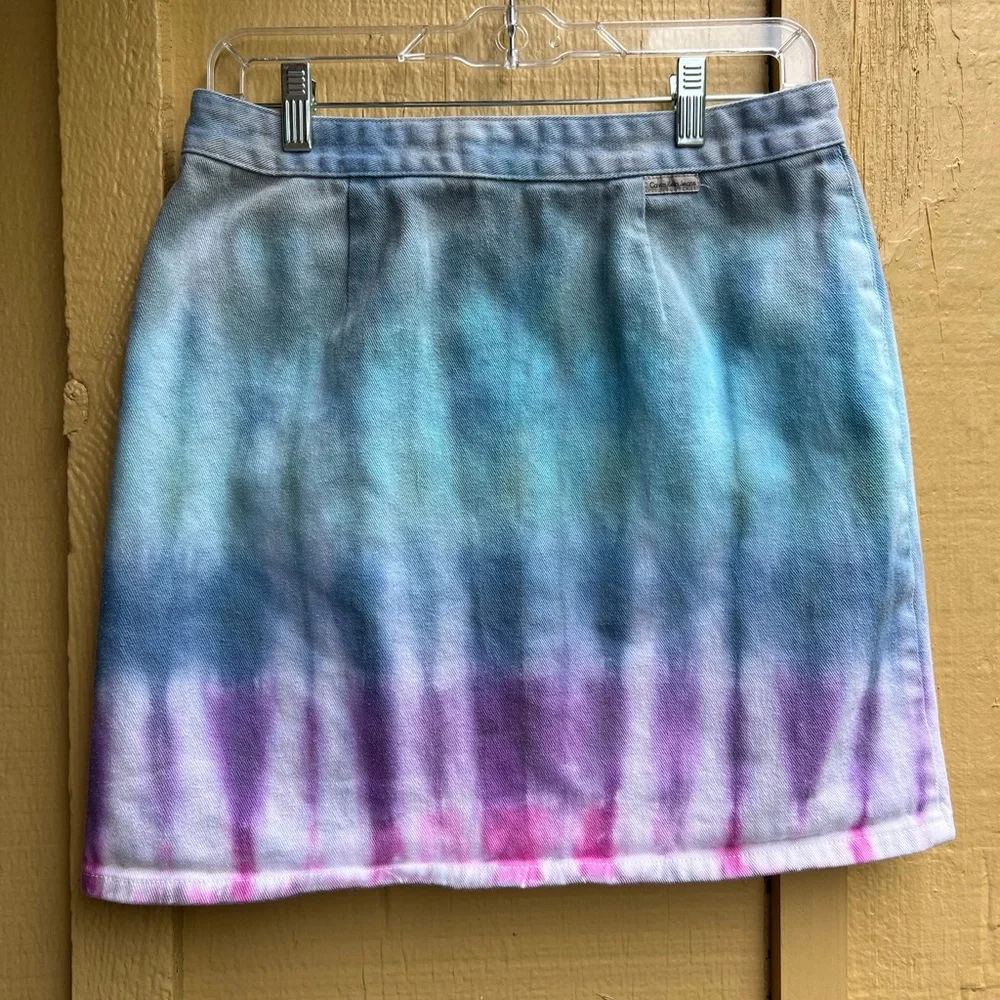 Calvin Klein Tie Dye Denim Mini Skirt size 8 - Picture 3 of 4